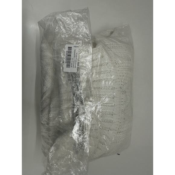 Donna Salyer Fabulous Furs Faux Womens Sweater Size XL White Knit Turtleneck - Picture 10 of 11